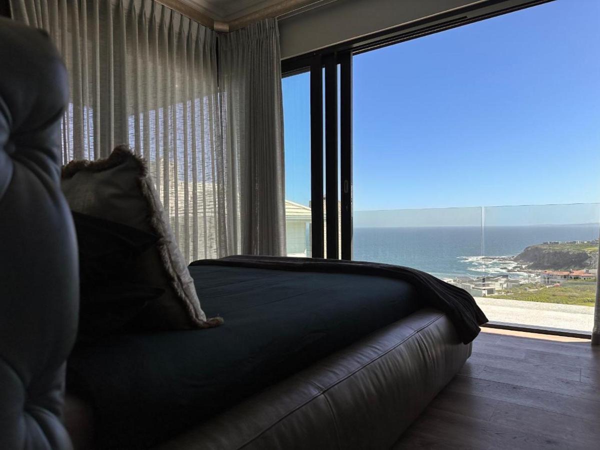Luxury Home Located On Pinnacle Point Golf Estate Mossel Bay Exterior foto